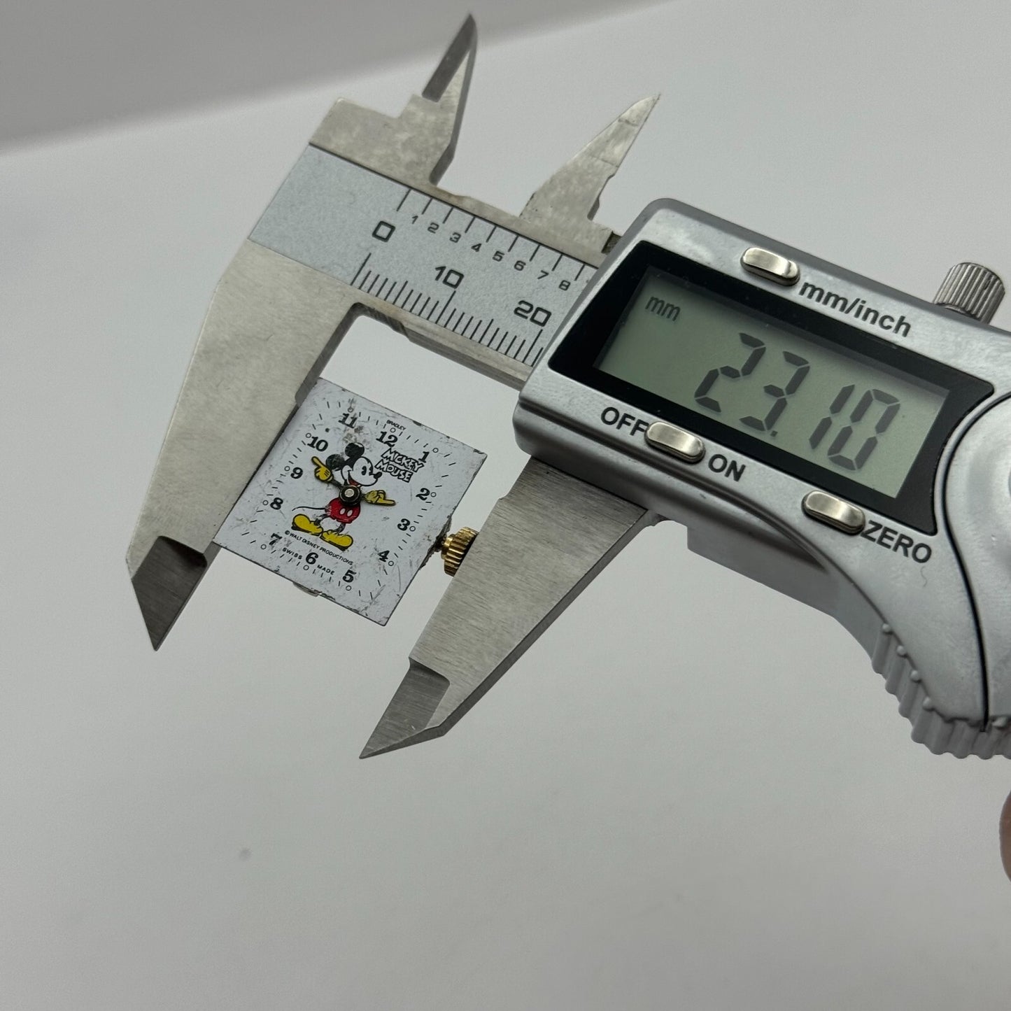 19.7mm Walt Disney EB 8461-74 Manual Wind Swiss Watch Movement PARTS SPARES