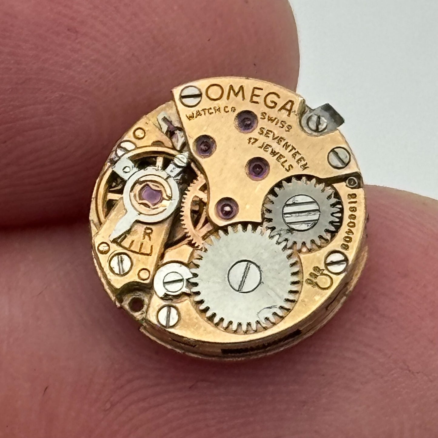 12.5mm Ladies Omega Cal 650 Manual Wind 17 Jewels Swiss Watch Movement PARTS