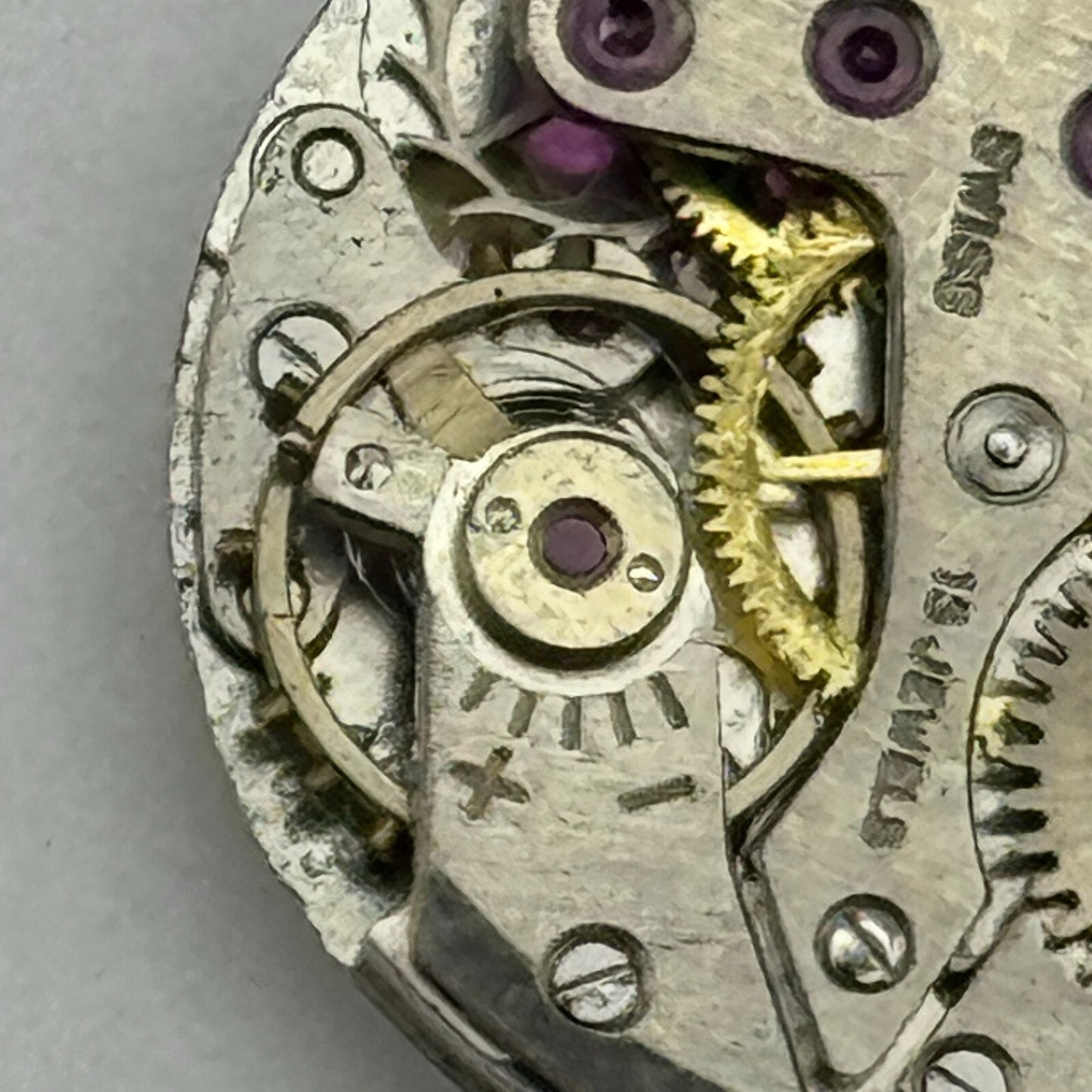 17.5mm Ladies Avia Felsa F 4023 Manual Wind Watch Movement Swiss Vintage PARTS