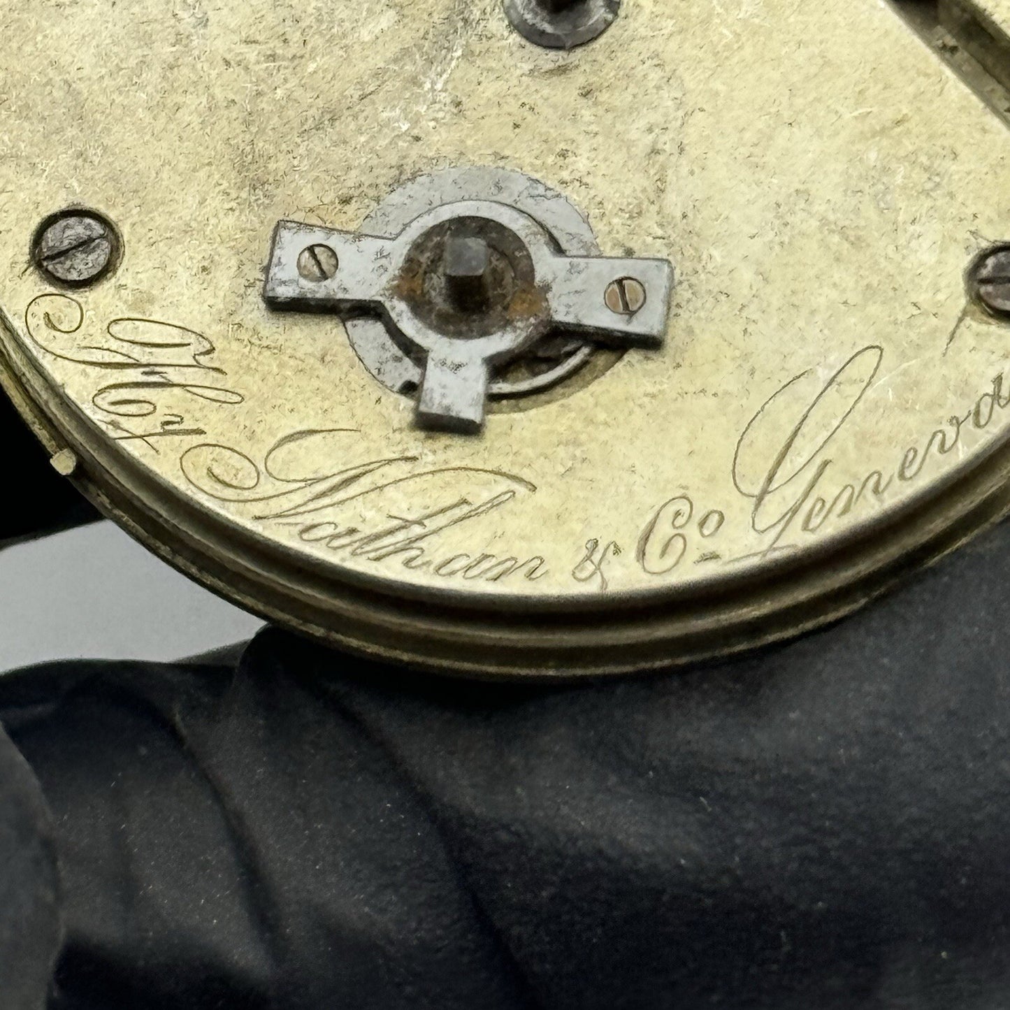 40.6mm H Nathan & Co Geneve Key Wound Antique Pocket Watch Movement FOR PARTS