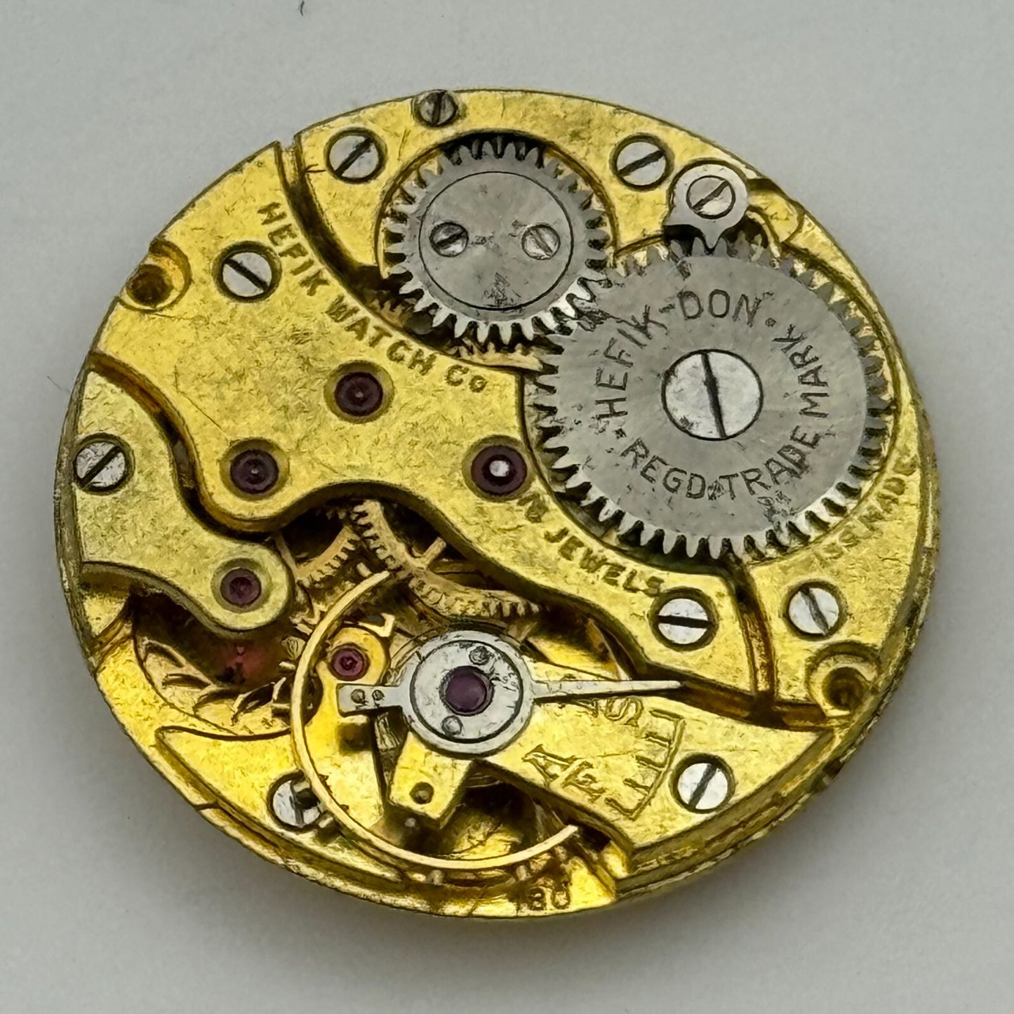 23.6mm Hefik 180 Manual Wind Swiss 15 Jewels Watch Movement Vintage PARTS SPARES