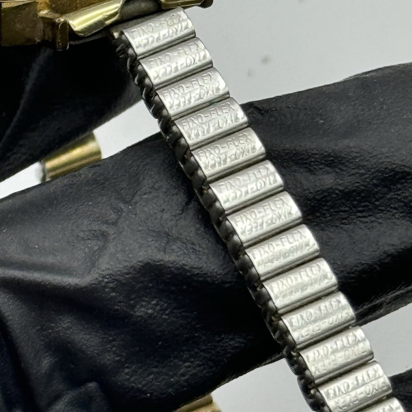 21mm WORKING Vintage Avia Art Deco Expandable Strap Ladies Cocktail Wristwatch