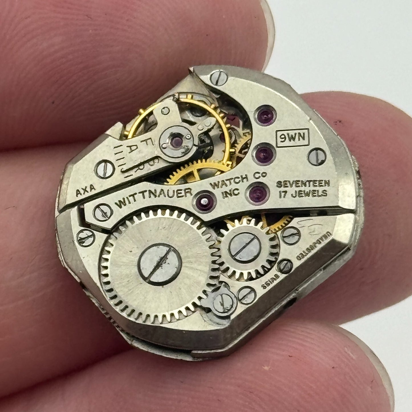 18.5mm Wittnauer 9WN Manual Wind 17 Jewels Swiss Watch Movement PARTS SPARES