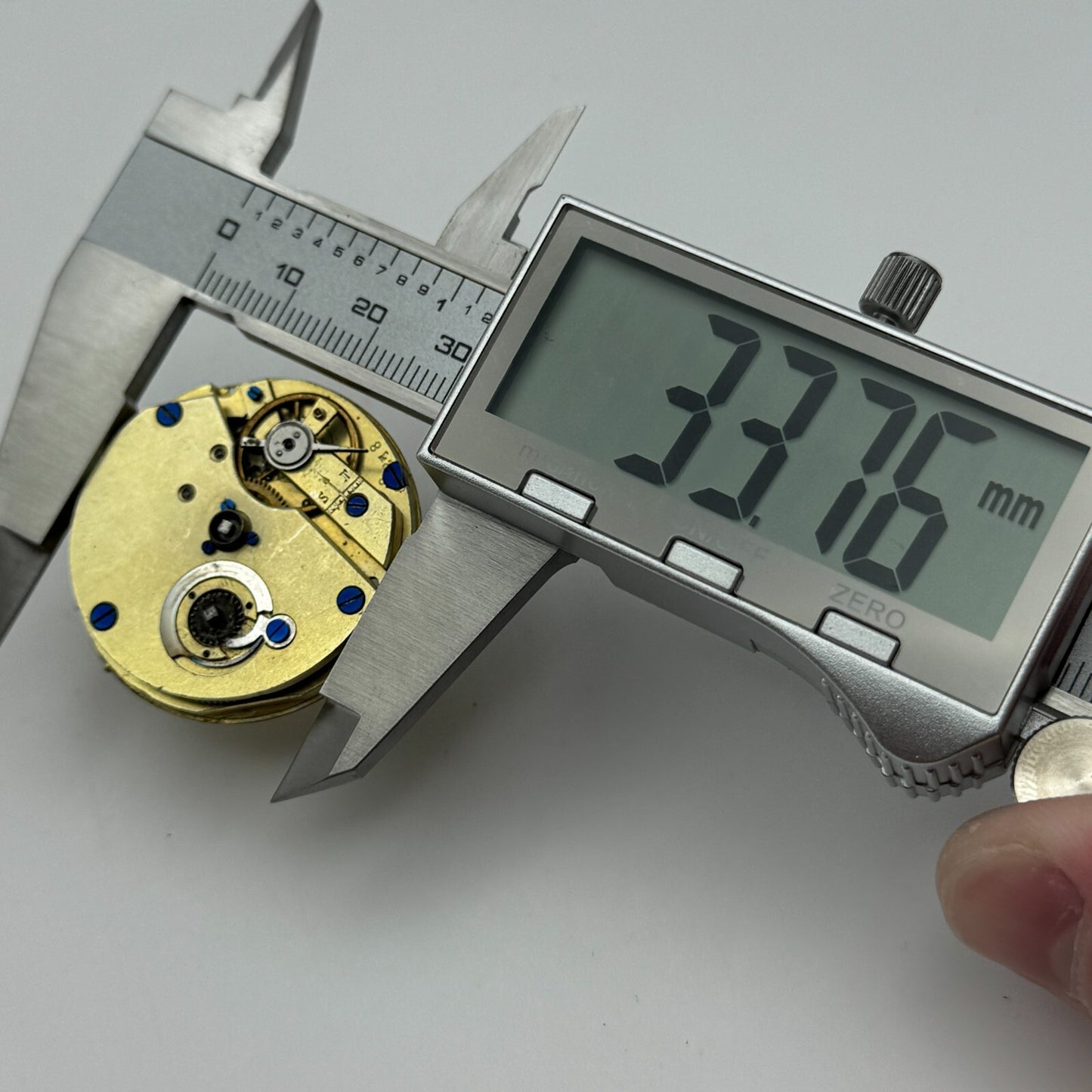 36.3mm Antique Unidentified Key Wound Pocket Watch Movement PARTS REPAIR SPARES