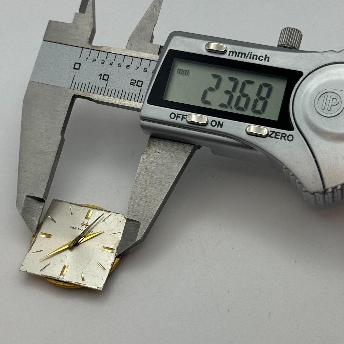 25.7mm Hamilton Cal 60 Good Balance Manual Wind Watch Movement PARTS REPAIR