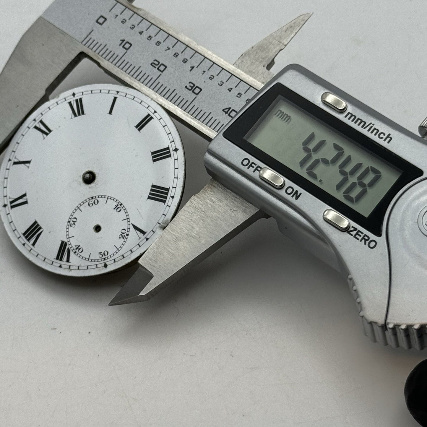 42.4mm Partial Pocket Watch Movement White Porcelain Dial FOR PARTS Restore