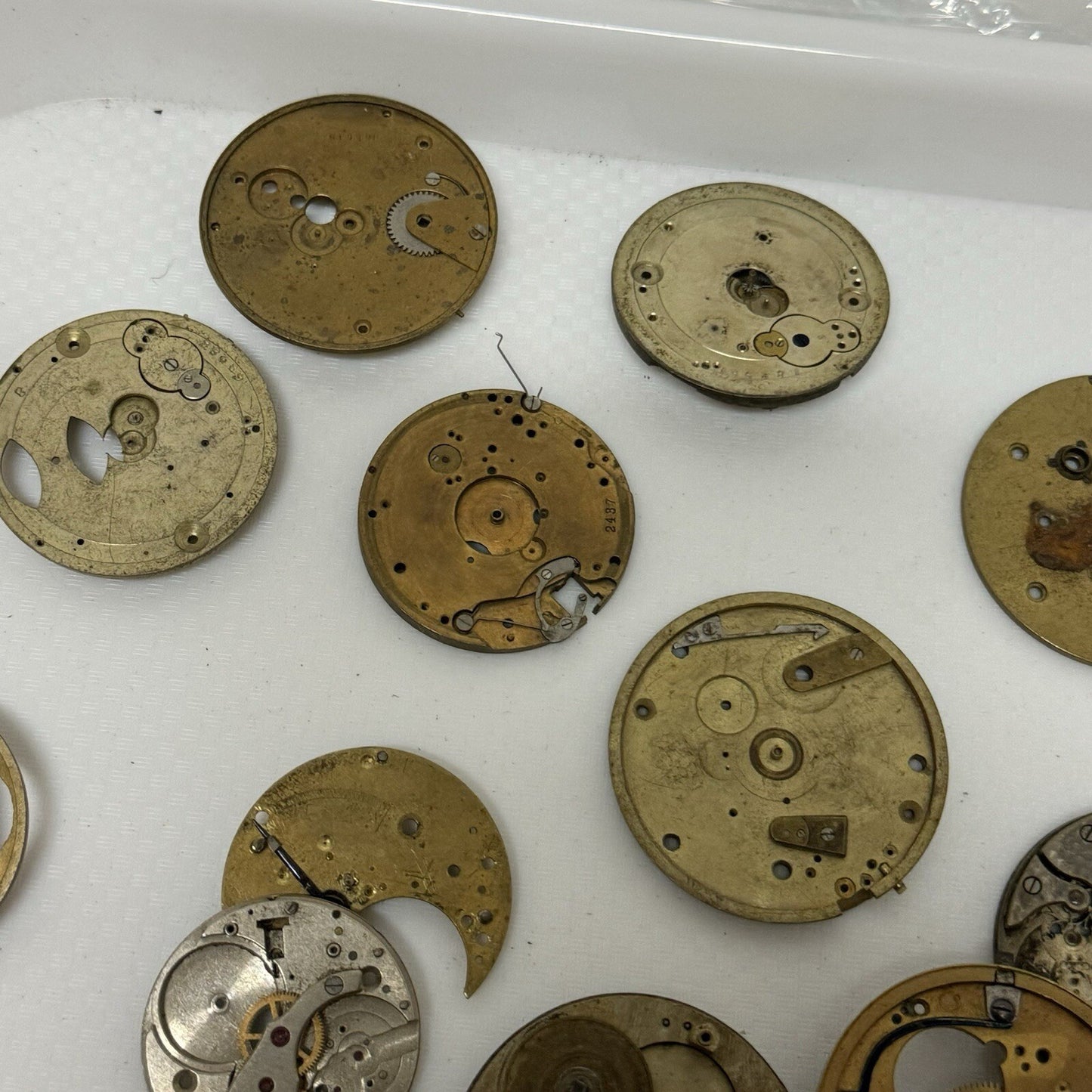 590 Grams Mixed Partial Pocket Watch Movements Watchmakers Job Lot Spares Parts