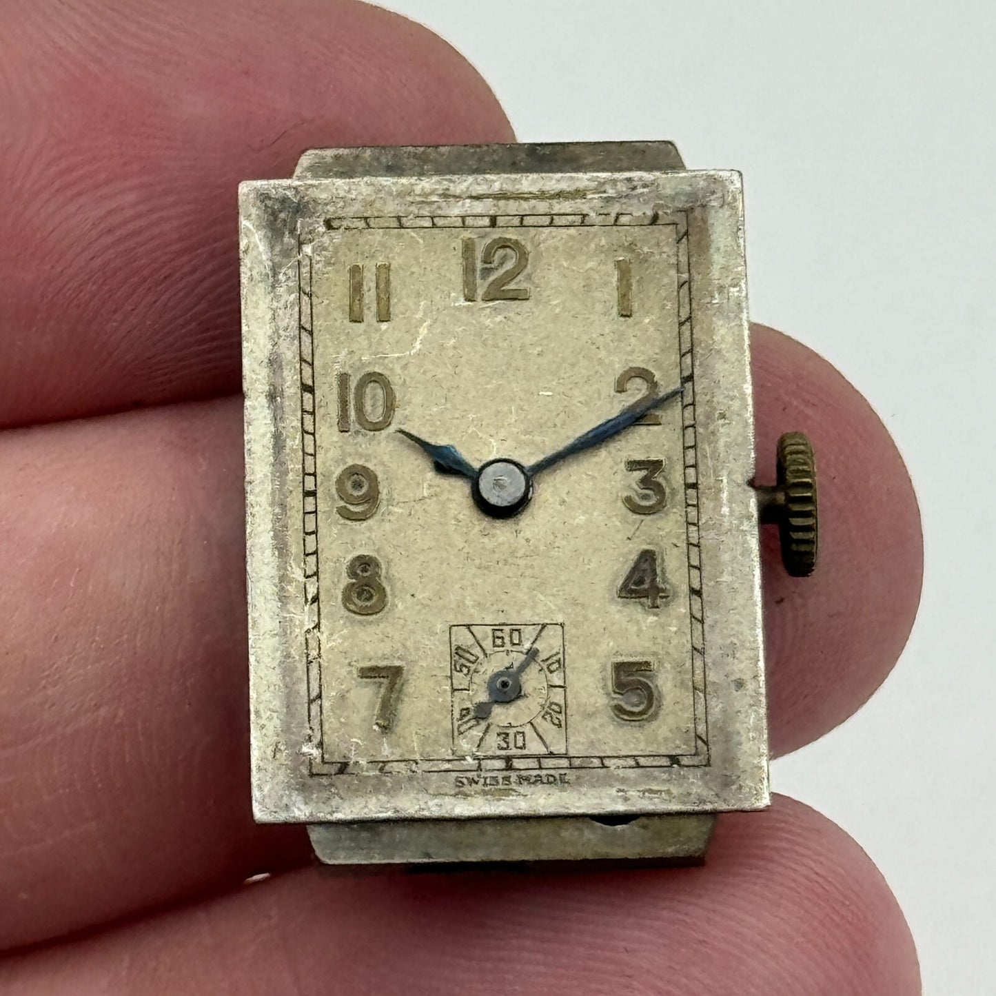 17.7mm Running Marvin Cal 610 Manual Wind Tank Watch Movement Vintage PARTS