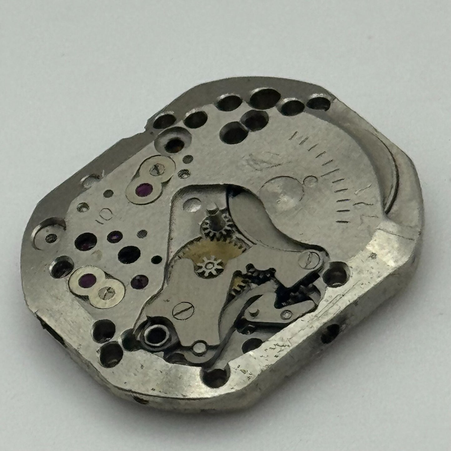 18.5mm Wittnauer 9WN Manual Wind 17 Jewels Swiss Watch Movement PARTS SPARES