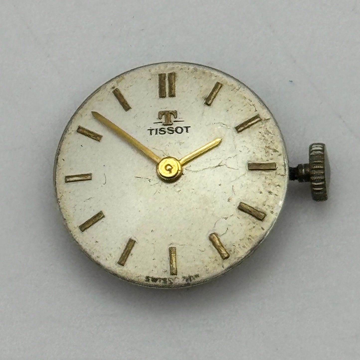 15.5mm Ladies Tissot 709 Manual Wind Watch Movement Swiss Vintage PARTS SPARES
