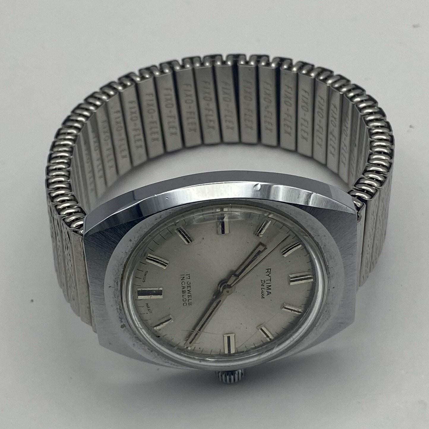 35mm RUNNING TO REPAIR Vintage Rytima De Luxe Ronda RAX 1233 Movement For Parts