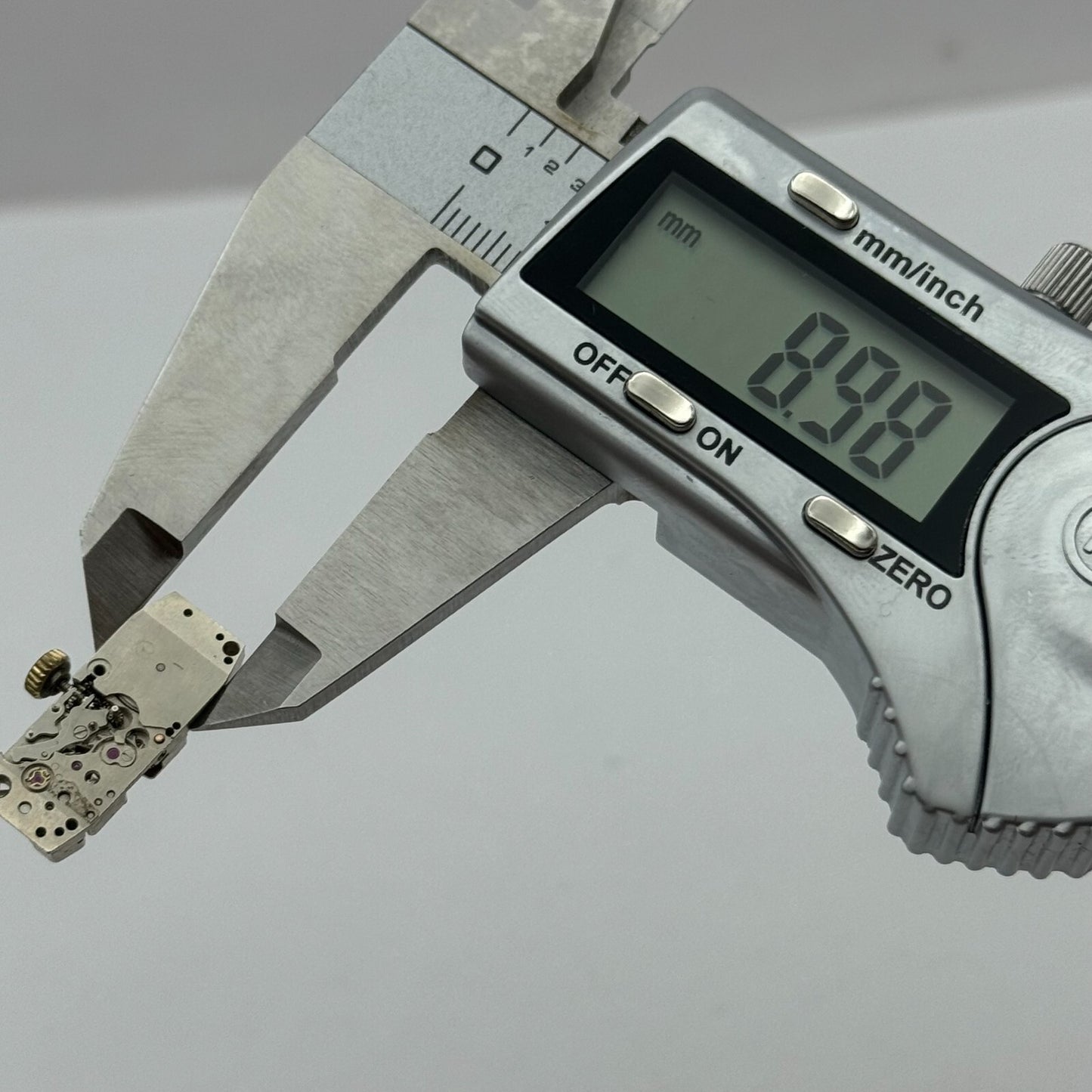 9mm Running Ladies Accurist FHF 59-21 Manual Wind Watch Movement Swiss PARTS