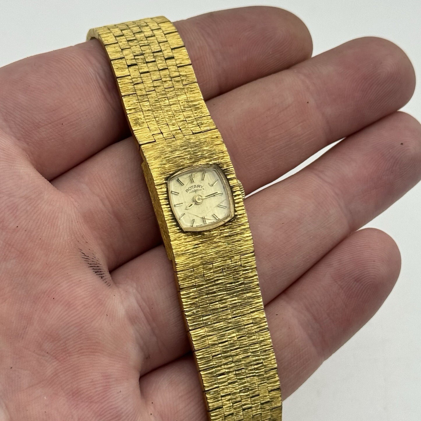 15mm Ladies Rotary Gold Plated Manual Wind Swiss Vintage Watch REQUIRES SERVICE