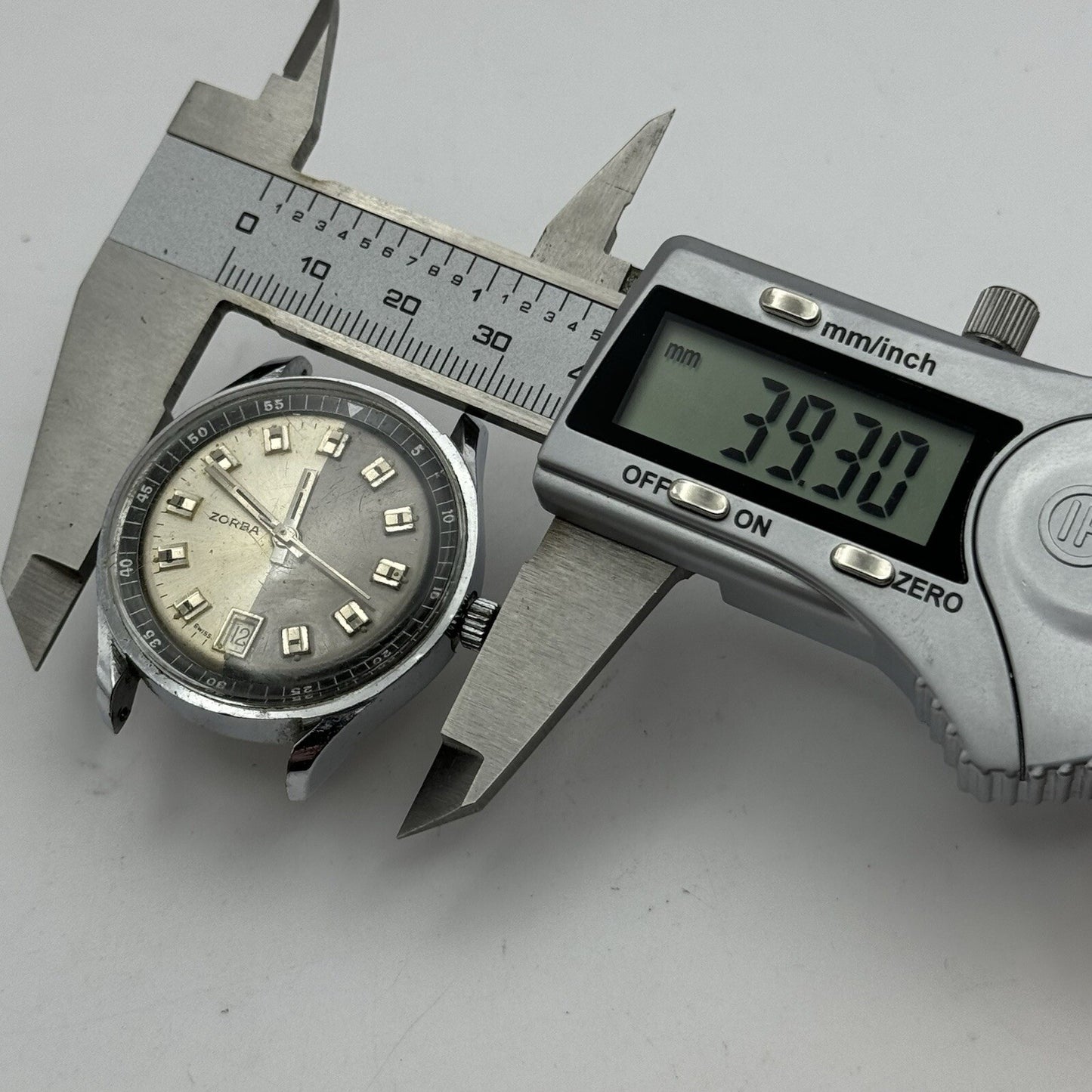 36mm Manual Wind Zorba Datomatic Ilona LTD Swiss Watch FOR PARTS RESTORE
