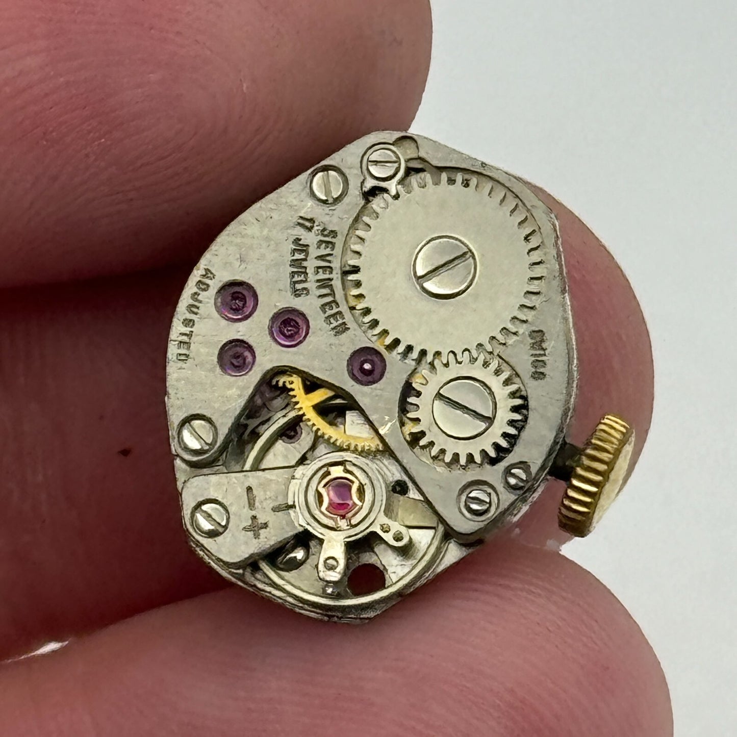 15mm Ladies FHF ST 69 Swiss 17 Jewels Manual Wind Watch Movement Vintage PARTS