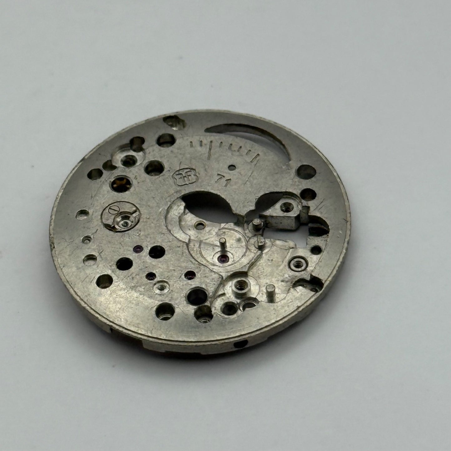 FHF 71 Watch Movement Manual Wind Vintage Swiss Incomplete Parts Repair 25.9mm