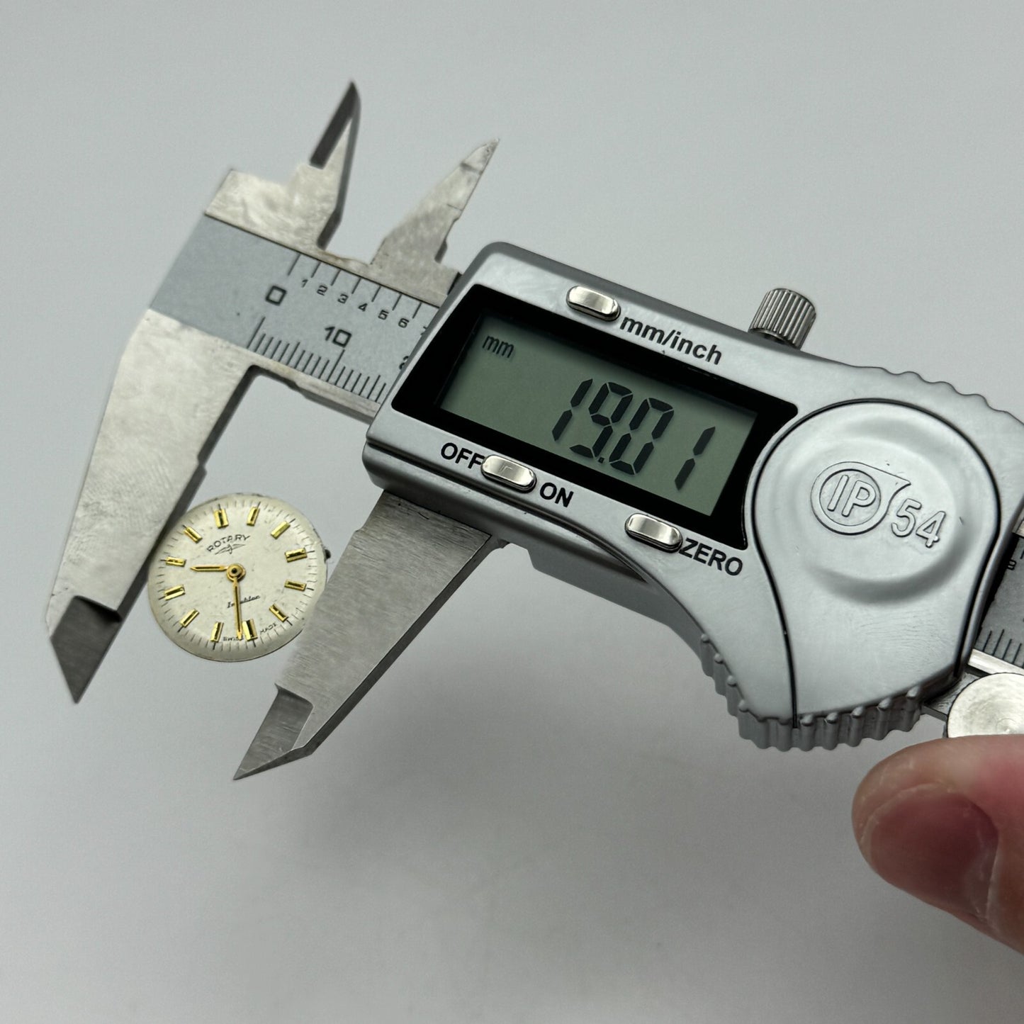 17.5mm Ladies Rotary ETA 2540 Manual Wind Watch Movement Swiss Vintage PARTS