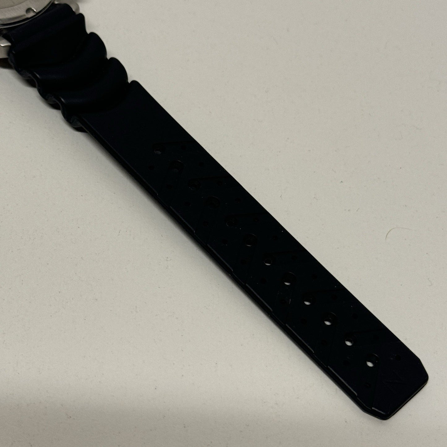 46mm Citizen Promaster Hyper Aqualand D203-089821 Digital Watch Runs To Repair