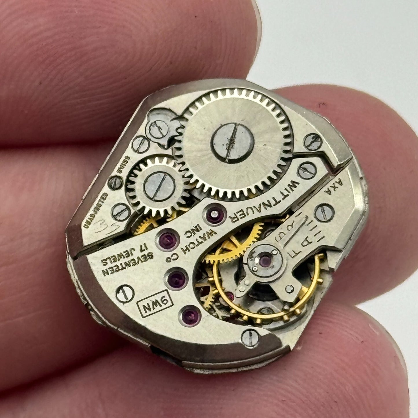 18.5mm Wittnauer 9WN Manual Wind 17 Jewels Swiss Watch Movement PARTS SPARES