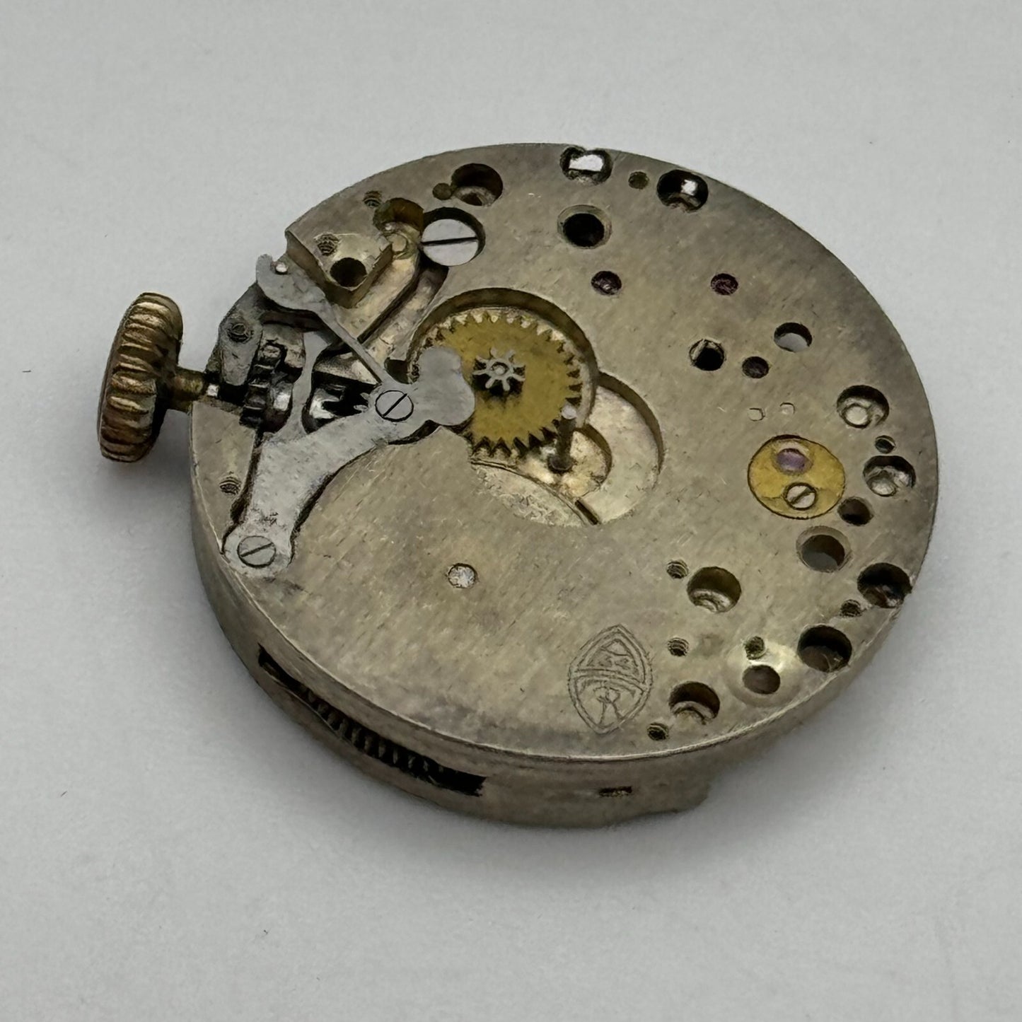 23.7mm Arogno Cal 34 Manual Wind Swiss 15 Jewels Watch Movement Vintage PARTS