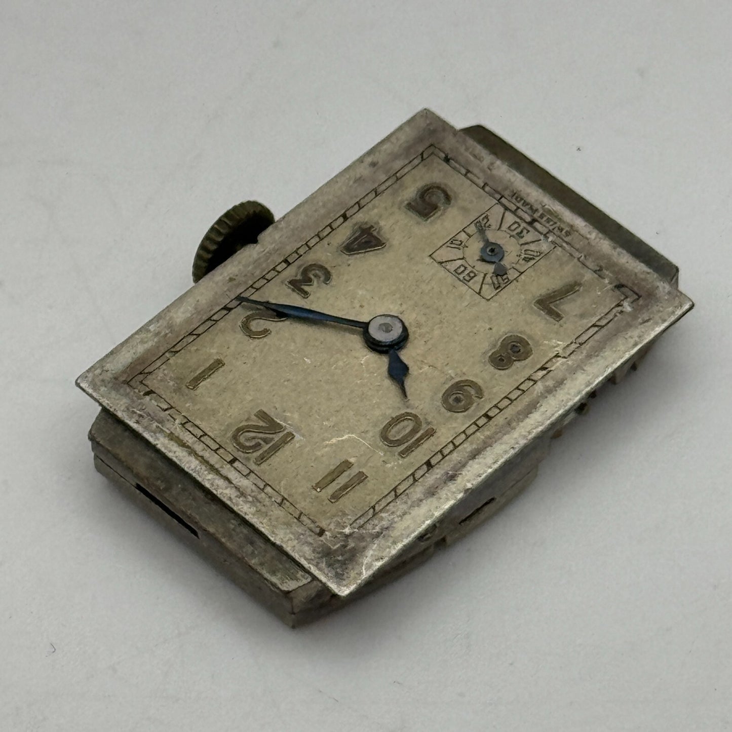 17.7mm Running Marvin Cal 610 Manual Wind Tank Watch Movement Vintage PARTS