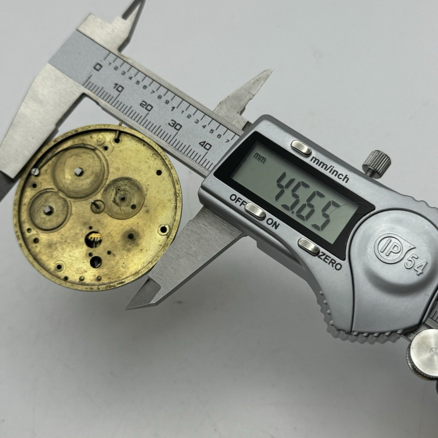 45.6mm Unidentified Partial Pocket Watch Movement FOR PARTS Repair Project