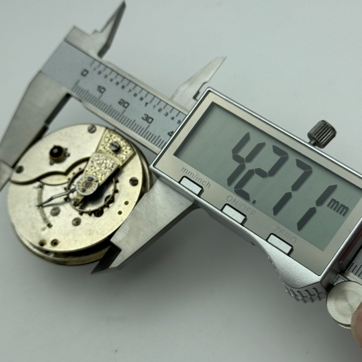 45.7mm Antique H Samuel Fleurier Key Wound Pocket Watch Movement PARTS REPAIR