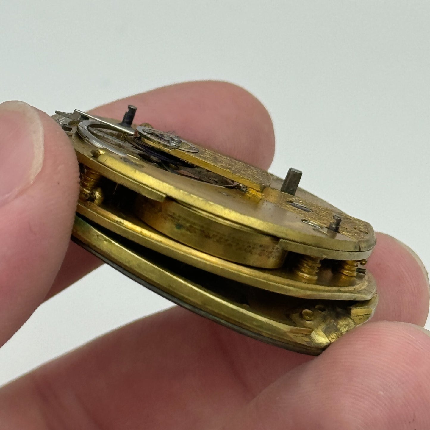 44.3mm Antique Unidentified Fusee Balance Intact Pocket Watch Movement PARTS