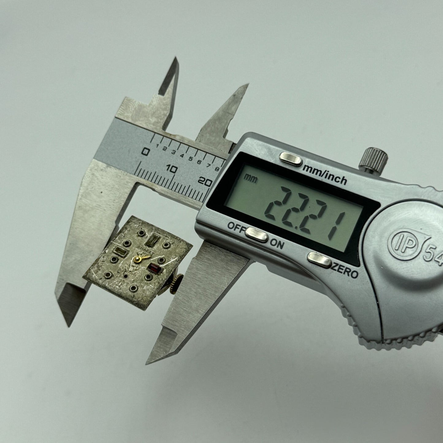 19.7mm Chalet AS 970 A Schild Manual Wind Watch Movement Swiss Vintage PARTS
