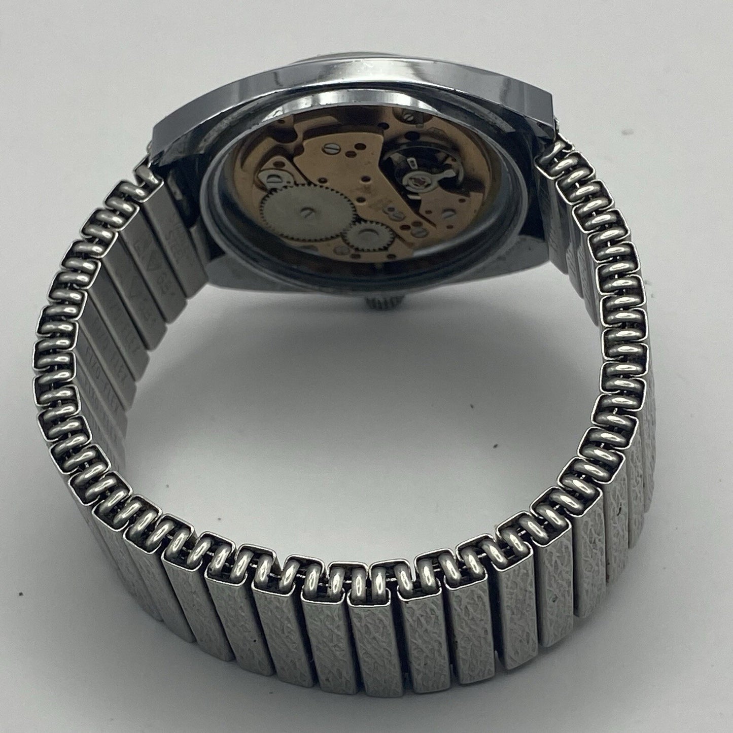 35mm RUNNING TO REPAIR Vintage Rytima De Luxe Ronda RAX 1233 Movement For Parts