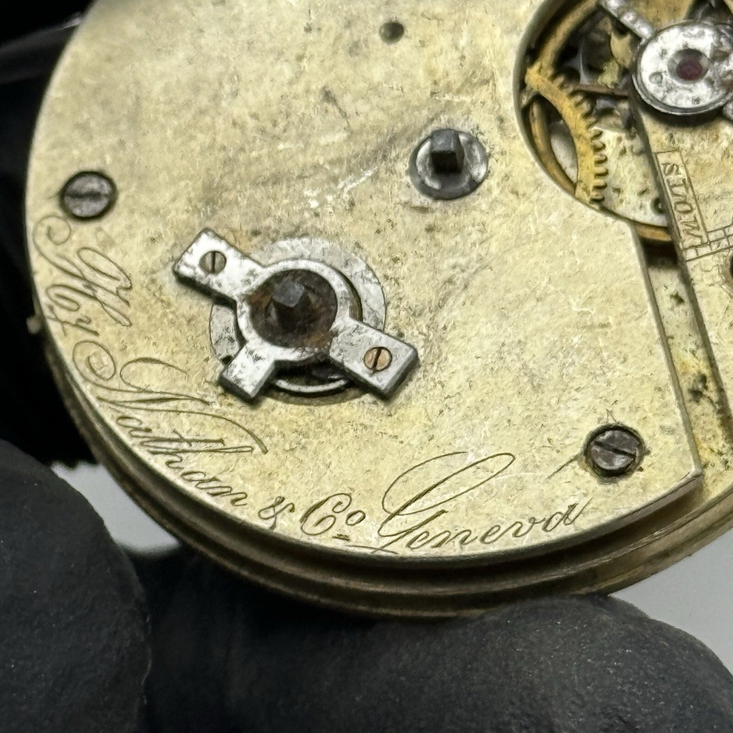 40.6mm H Nathan & Co Geneve Key Wound Antique Pocket Watch Movement FOR PARTS