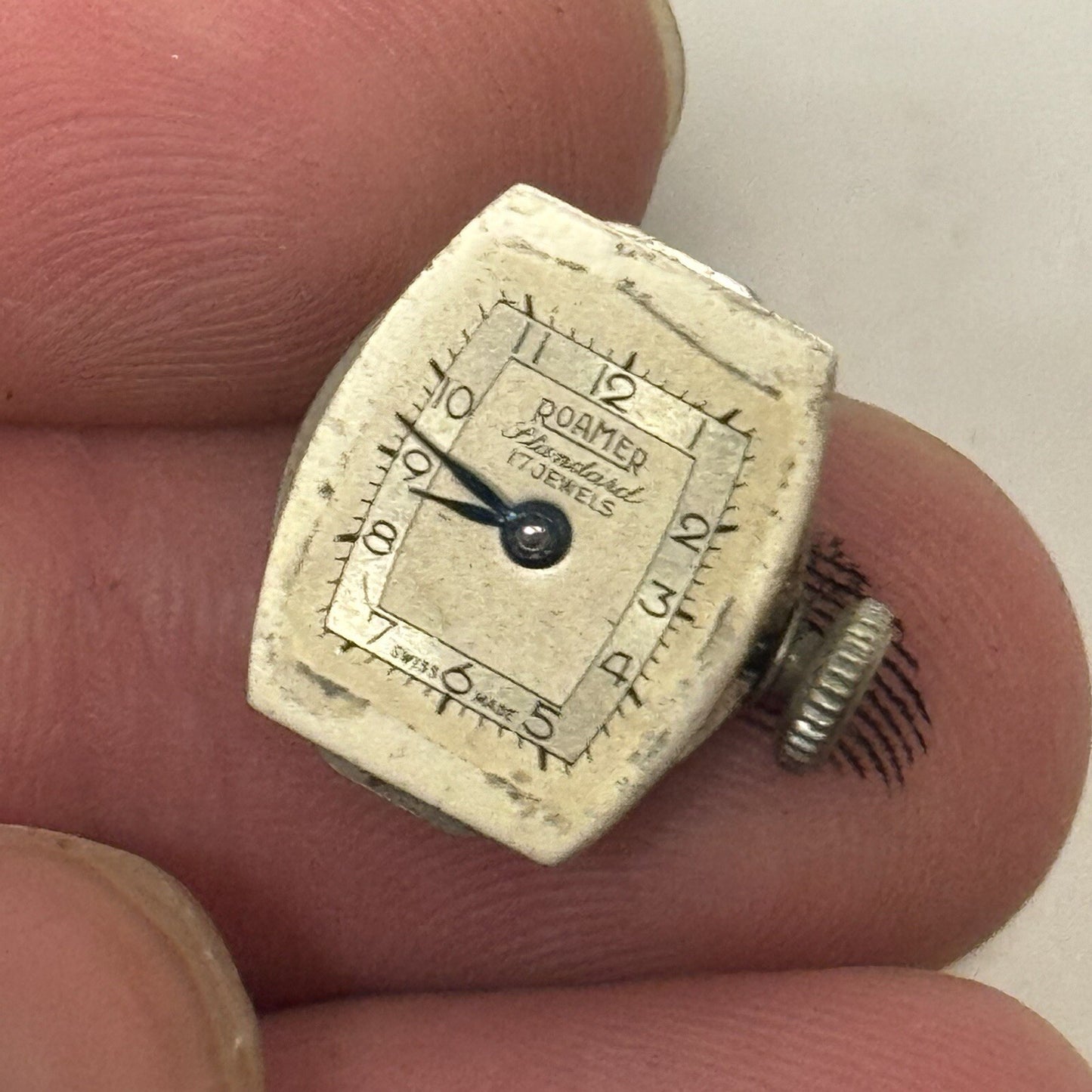 14mm Ladies Manual Wind Roamer Standard Cocktail Watch NON WORKING