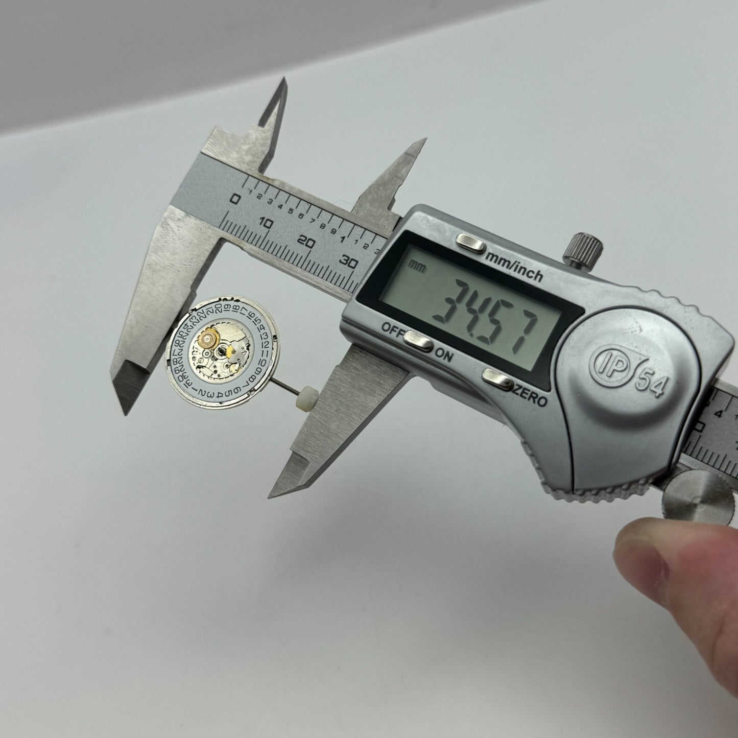 23.8mm ETA 555.411 Swiss 5 Jewels Quartz Partial Watch Movement Vintage PARTS L