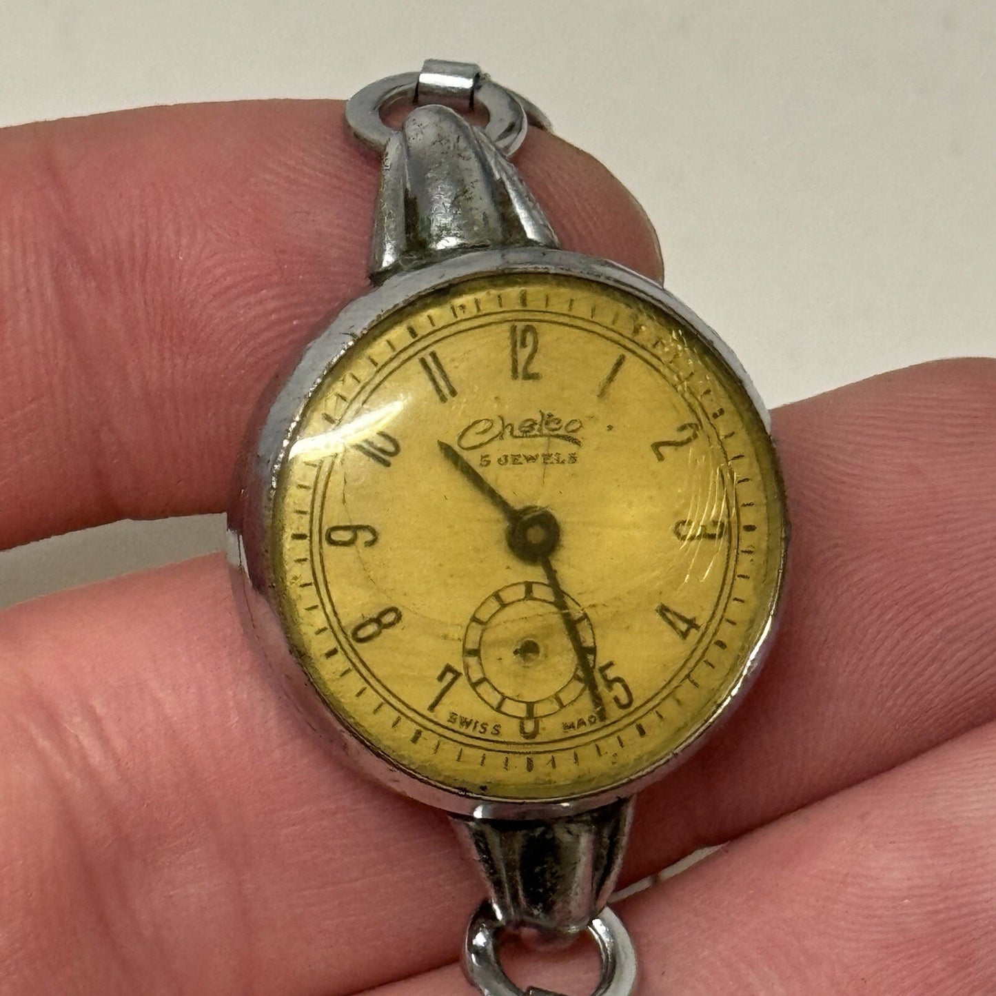 23mm Ladies Manual Wind Chelco EB 1226 Movement Watch NON WORKING