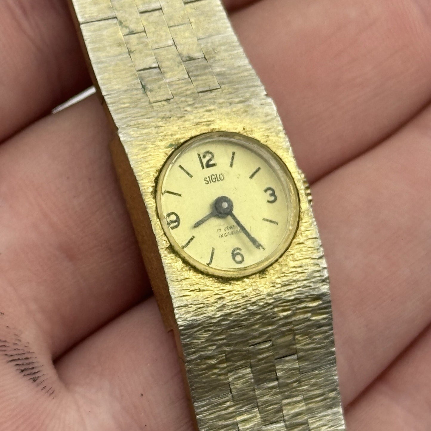 16mm Ladies Siglo Full Lever Faded Gold Manual Wind Vintage Watch 2 Mins Fast
