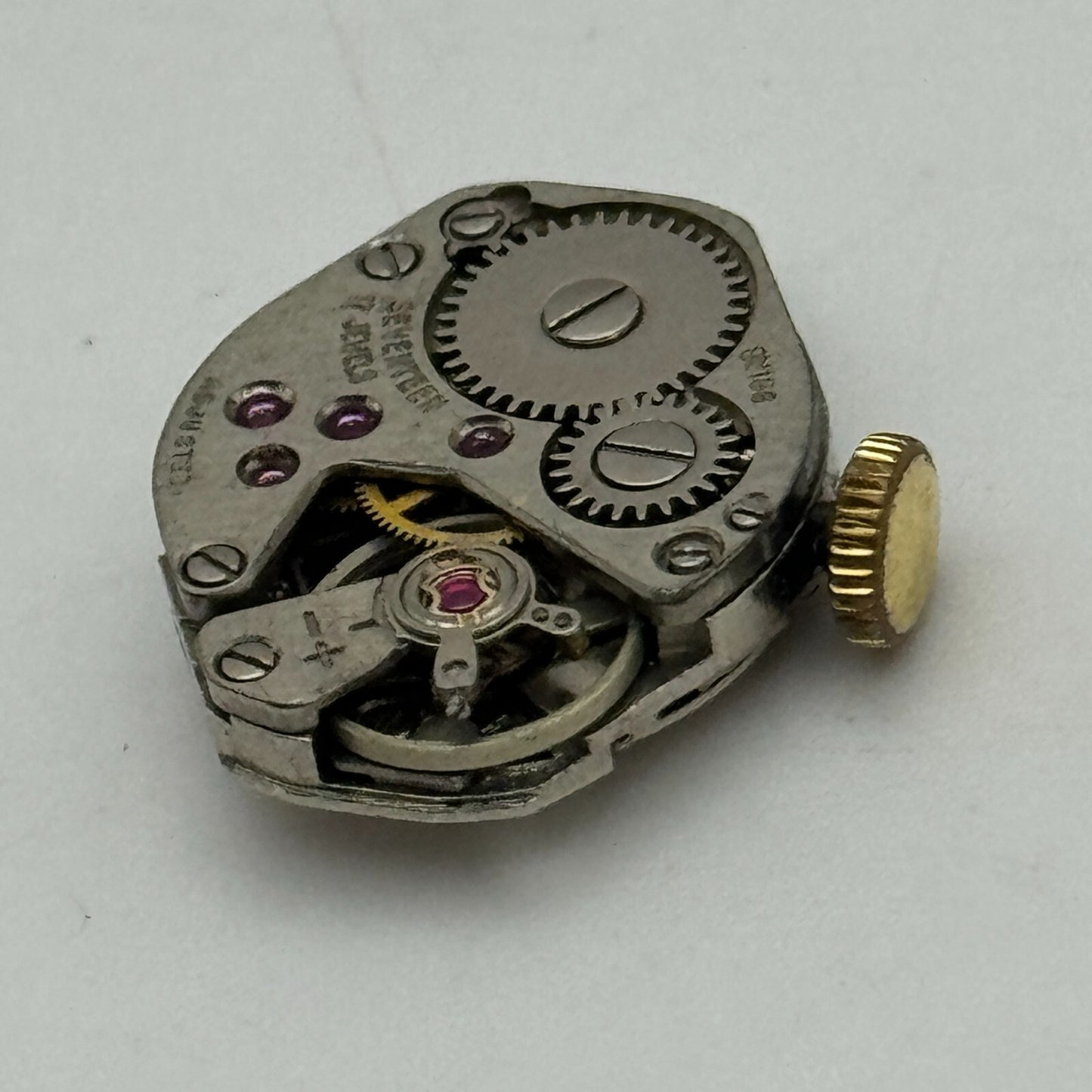 15mm Ladies FHF ST 69 Swiss 17 Jewels Manual Wind Watch Movement Vintage PARTS