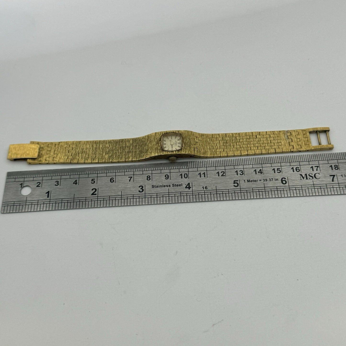 15mm Ladies Rotary Gold Plated Manual Wind Swiss Vintage Watch REQUIRES SERVICE