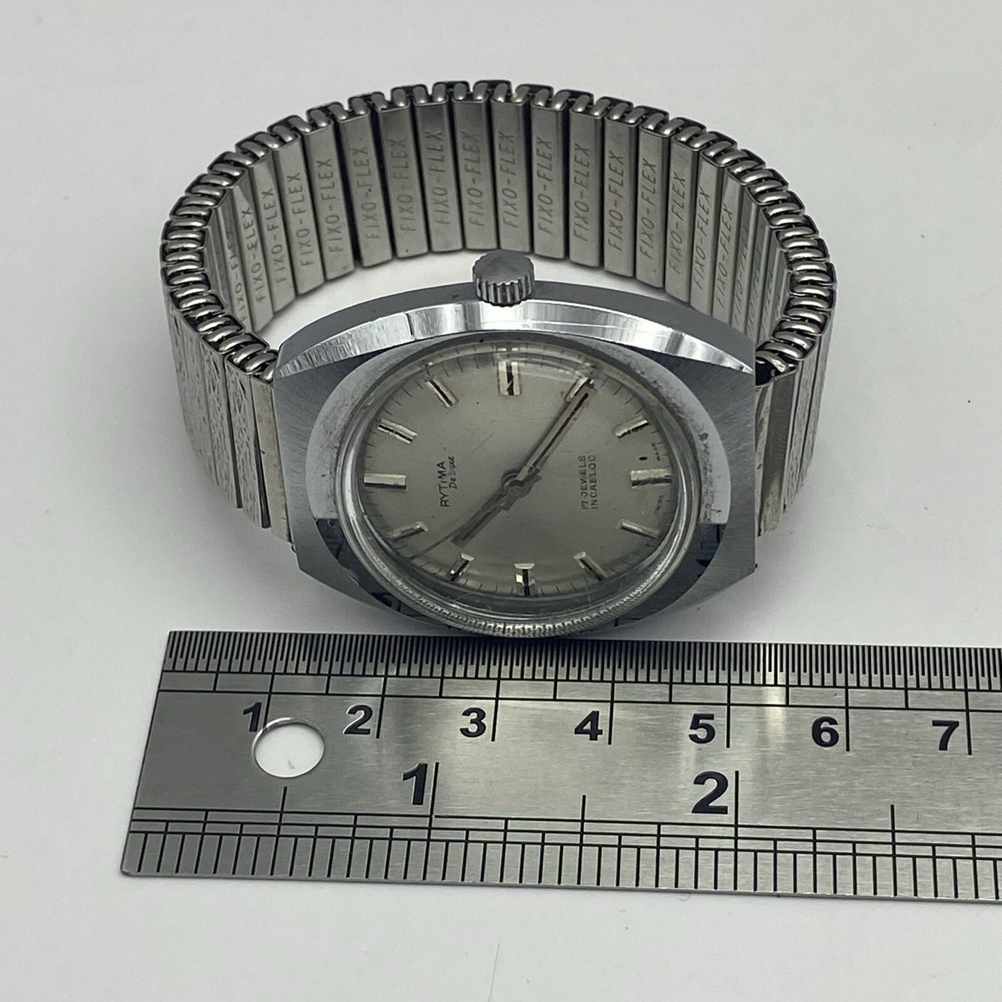 35mm RUNNING TO REPAIR Vintage Rytima De Luxe Ronda RAX 1233 Movement For Parts