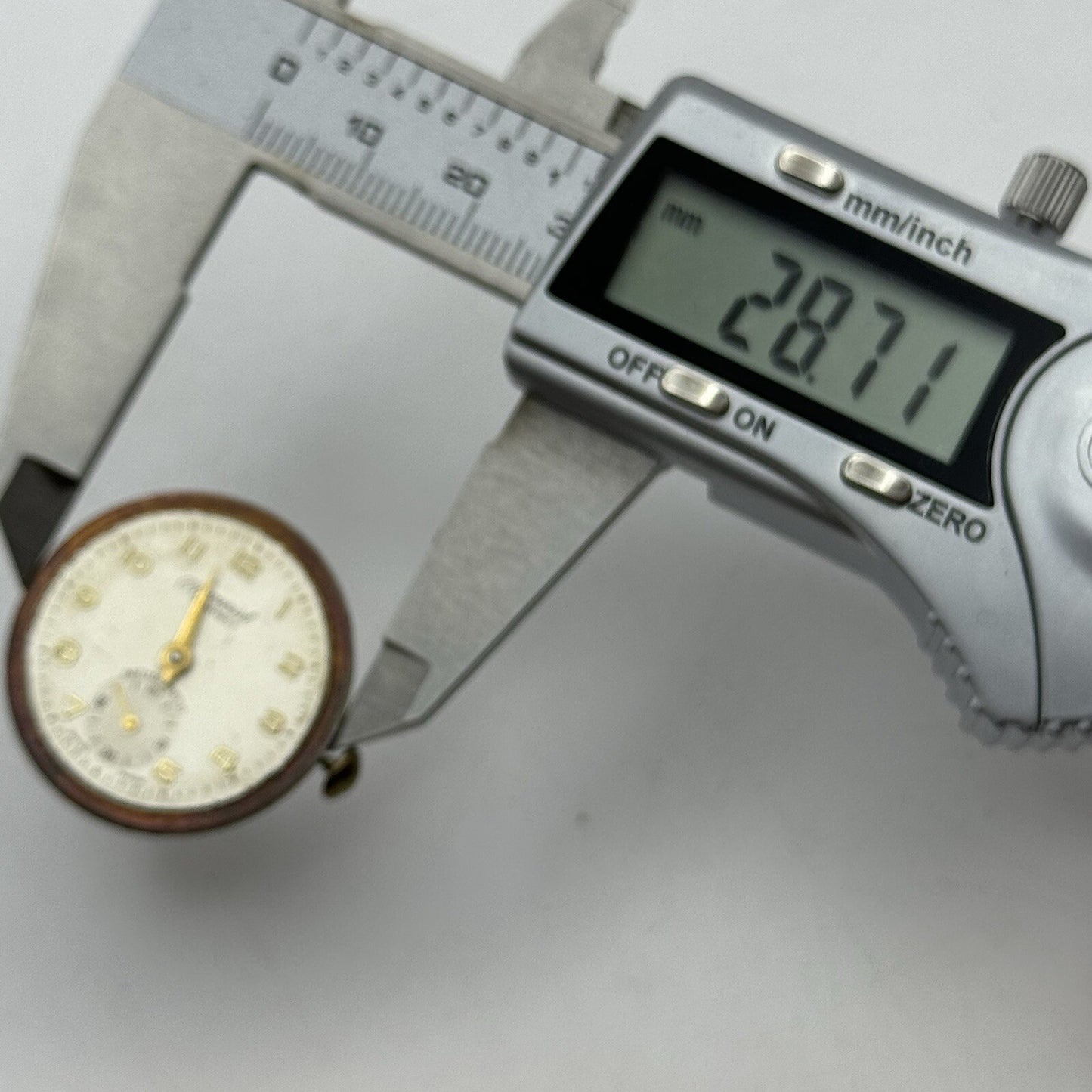 25.1mm Manual Wind AS 1002 984 Accurist Watch Movement Restoration Parts Repair