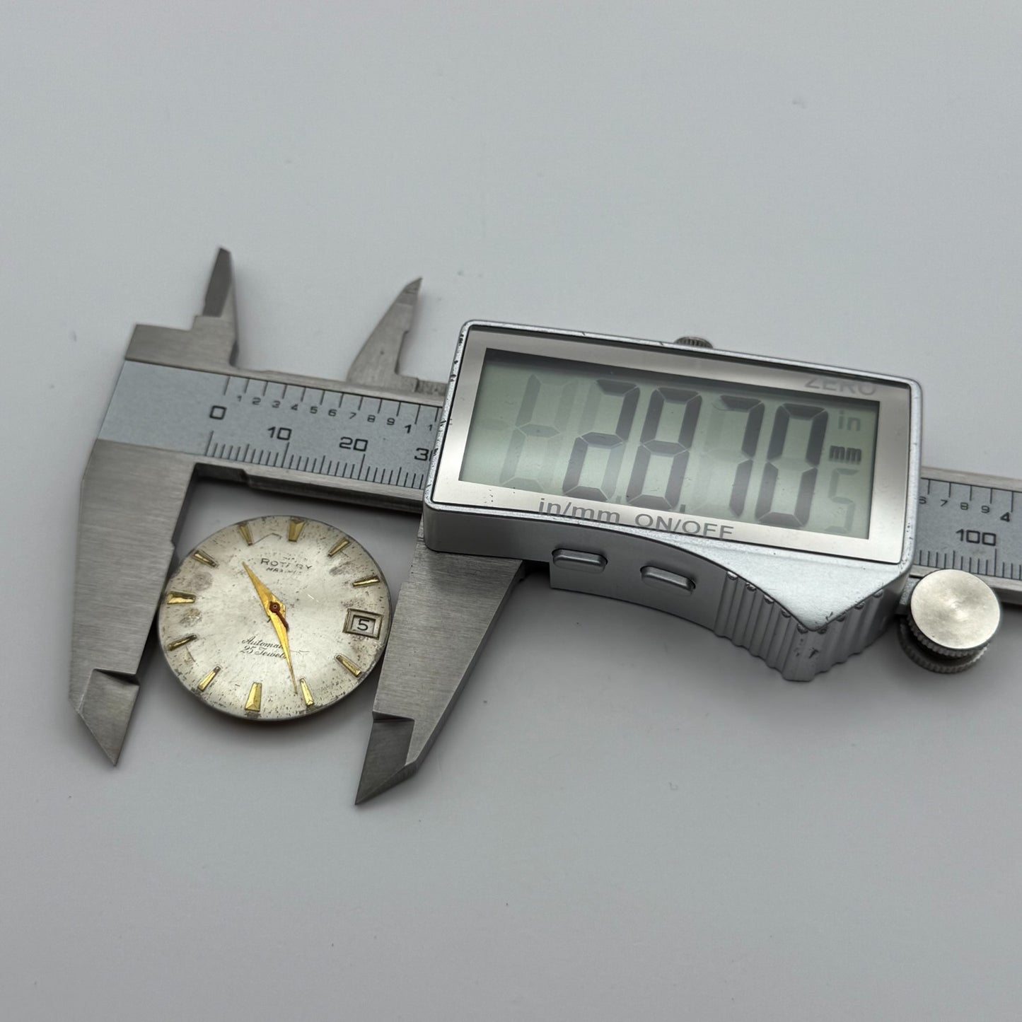 R.561 Rotary AS 1678 Automatic Watch Movement Vintage Swiss Parts Repair 25.9mm