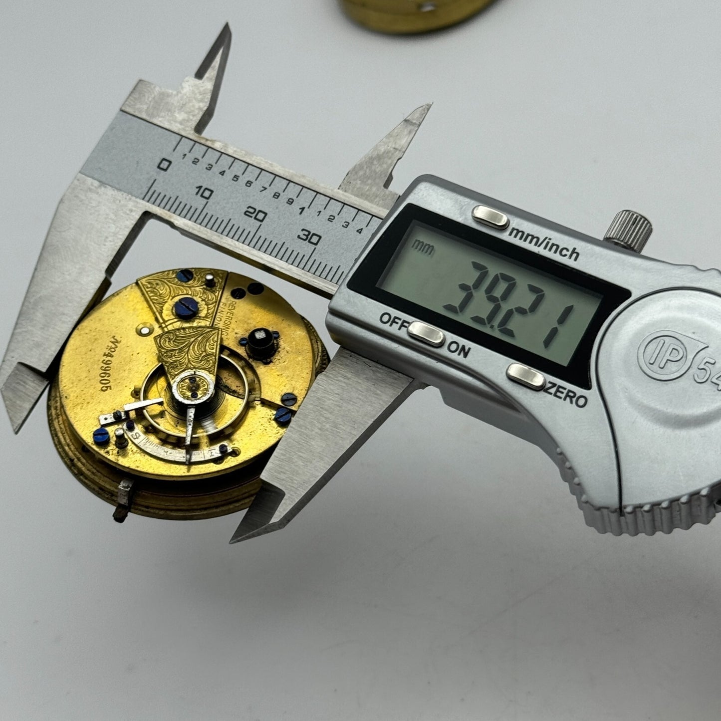 44.6mm Antique J G Graves Sheffield English Express Lever Pocket Watch Movement