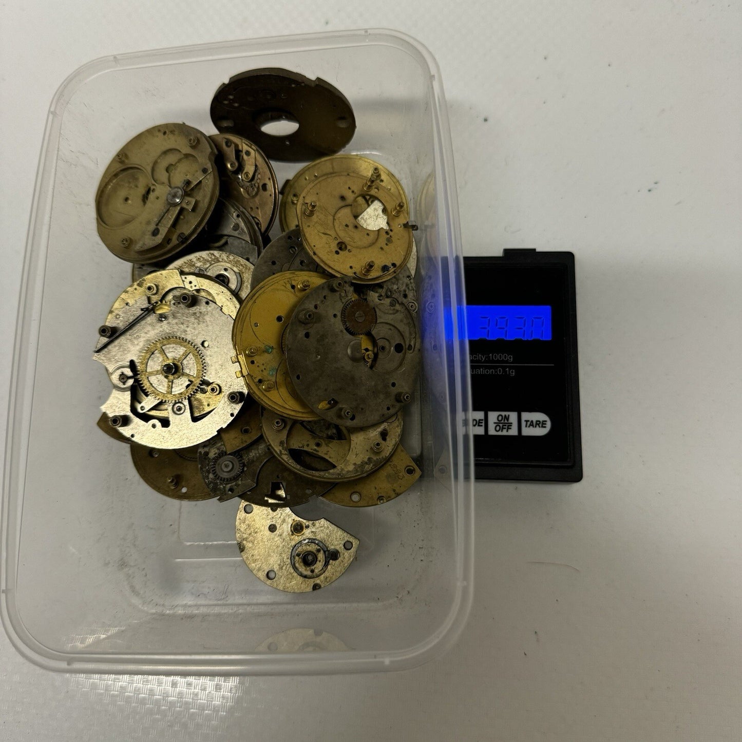 390 Grams Mixed Partial Pocket Watch Movements Watchmakers Job Lot Spares Parts