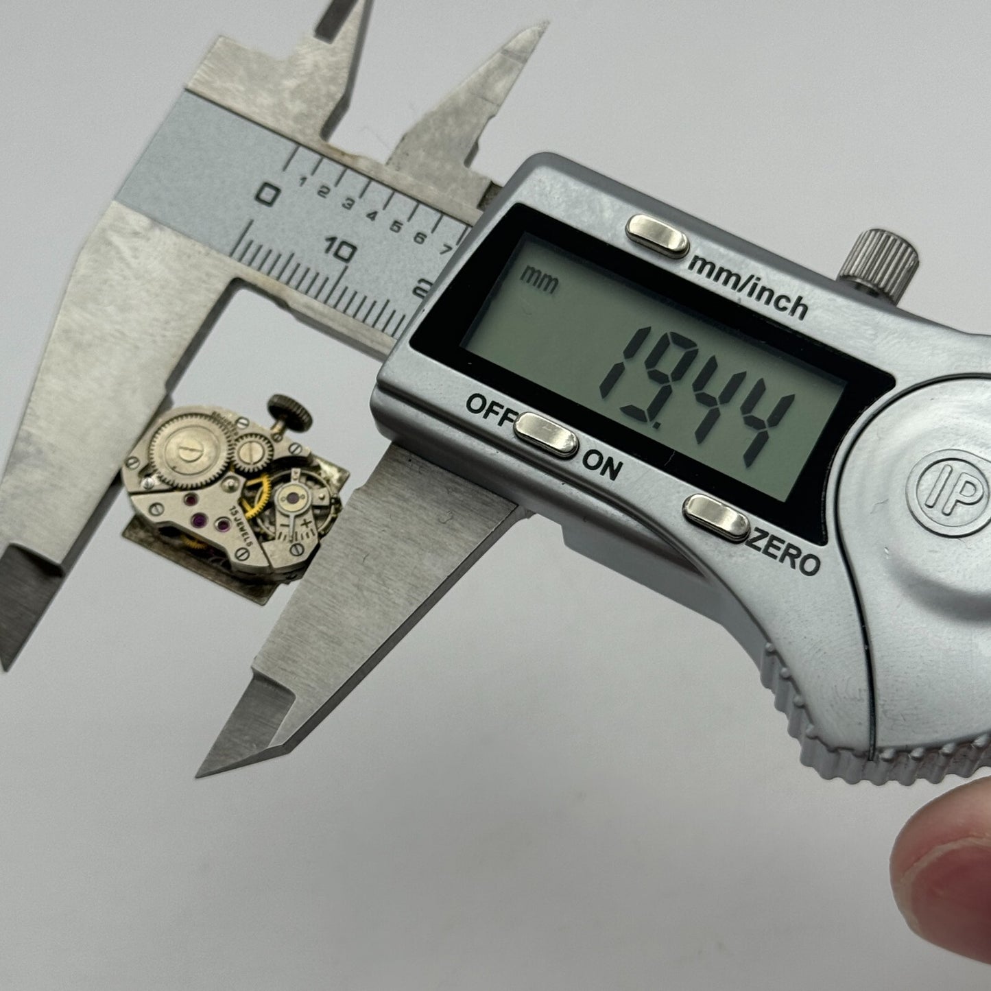 12.8mm Ladies Longeau AS 1051 A Schild Manual Wind Swiss Watch Movement PARTS