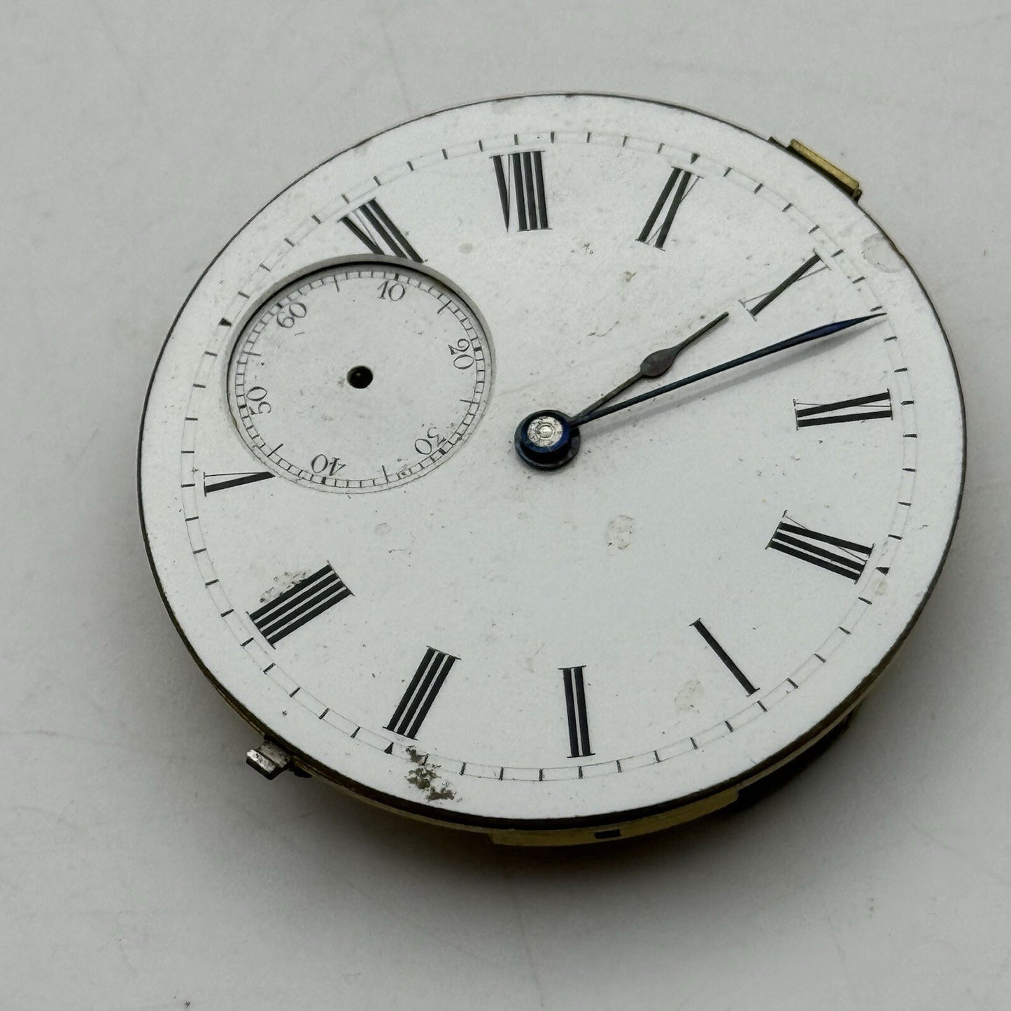 44.7mm Unidentified White Porcelain Dial Pocket Watch Movement FOR PARTS