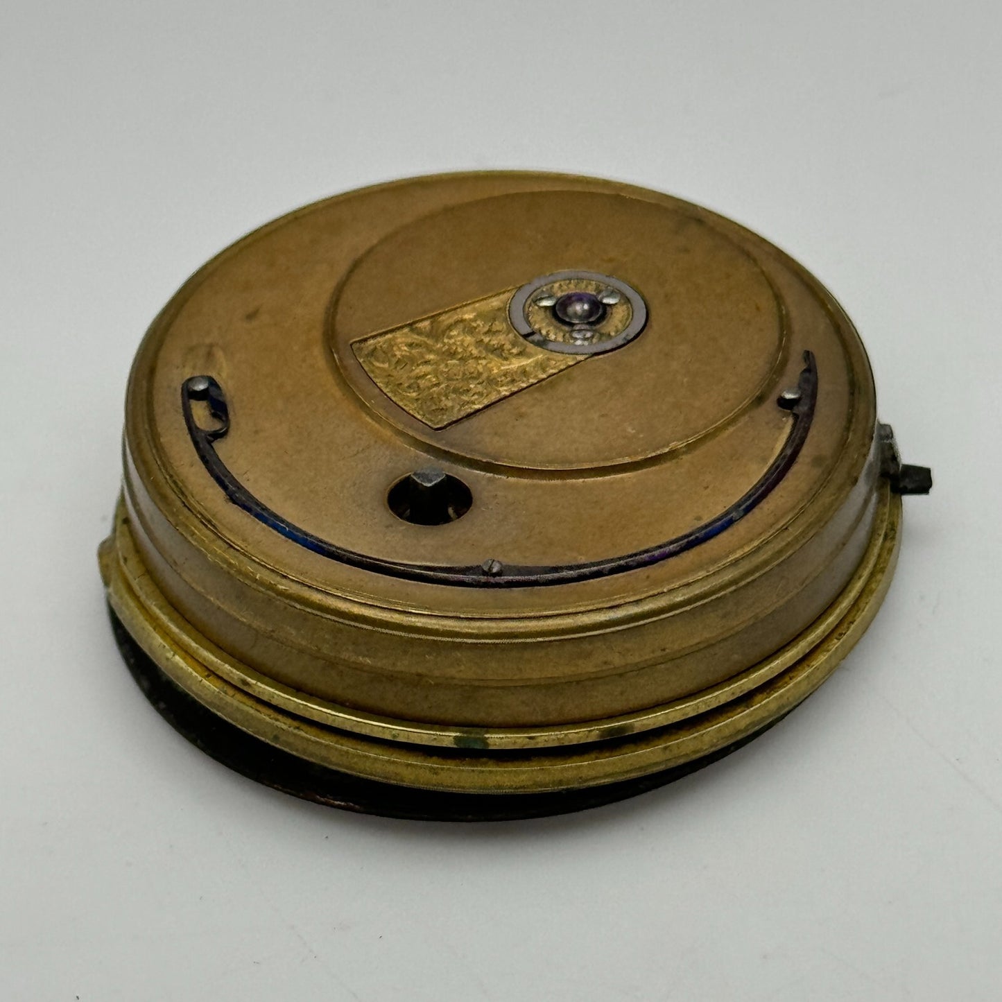 44.3mm Antique Unidentified Fusee Balance Intact Pocket Watch Movement PARTS