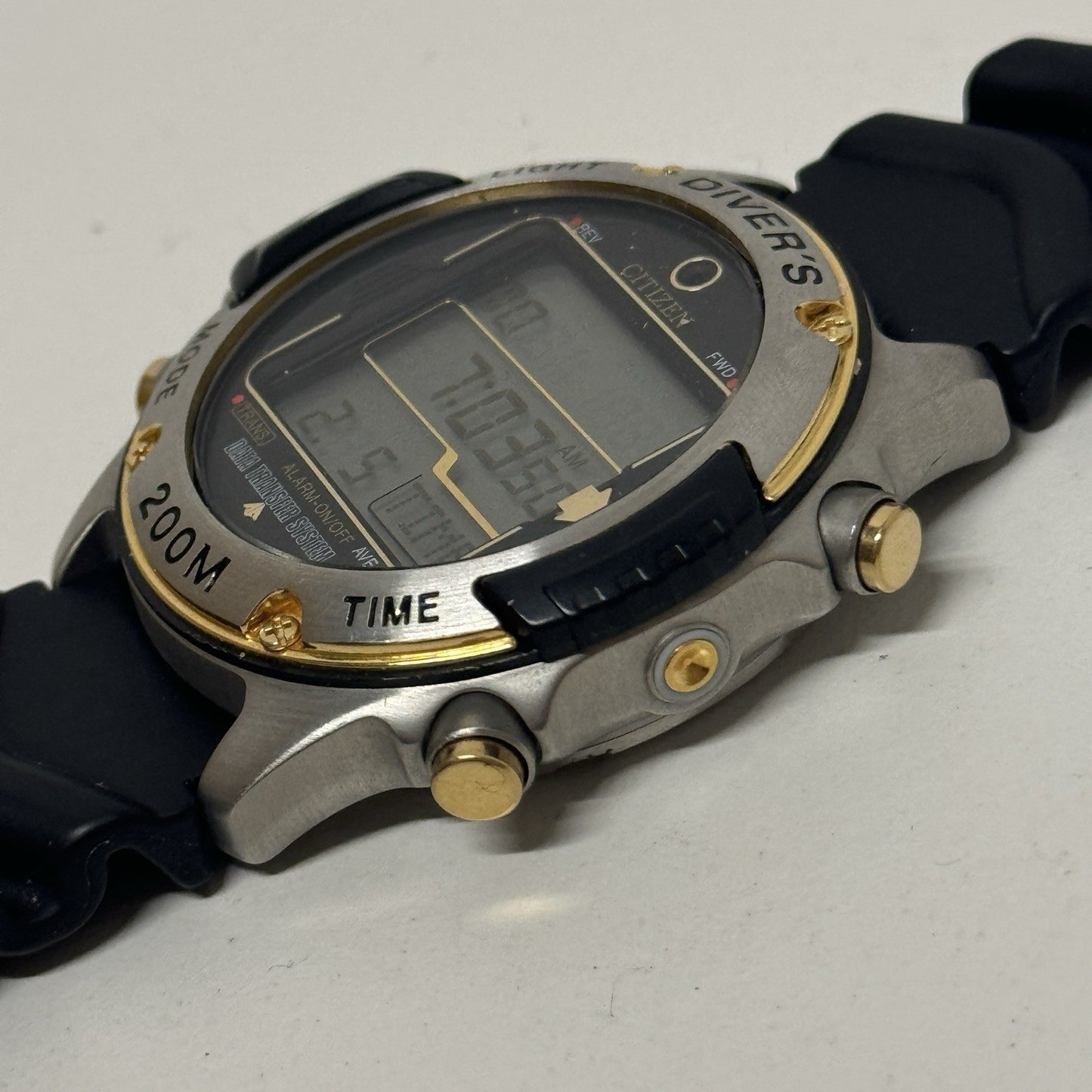 46mm Citizen Promaster Hyper Aqualand D203-089821 Digital Watch Runs To Repair