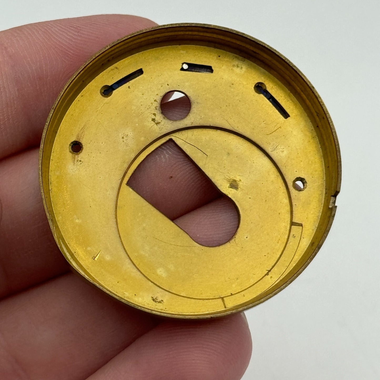 44.3mm Antique Unidentified Fusee Balance Intact Pocket Watch Movement PARTS