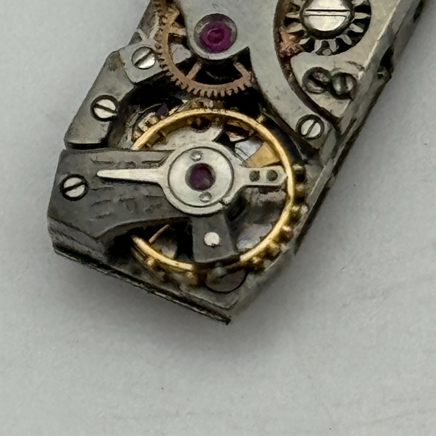 9mm Ladies Baume Mercier B&M FHF Manual Wind Watch Movement Swiss Vintage PARTS