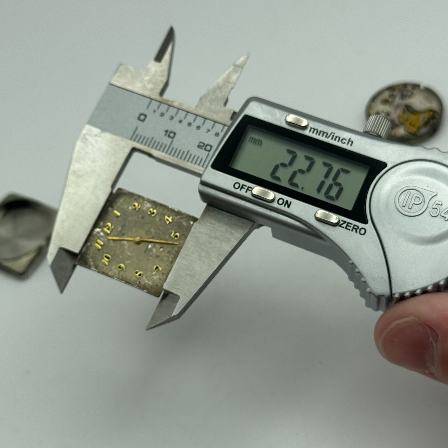 24mm Derrick Arogno A 120 Balance Ok Manual Wind Swiss Watch Movement PARTS