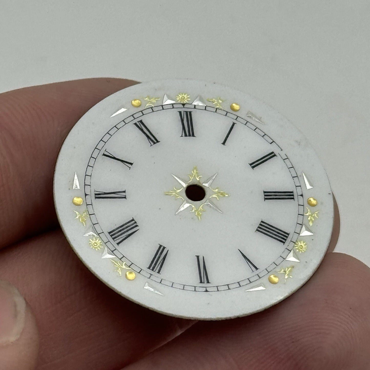 33.1mm Antique Beautiful Porcelain Patterned Pocket Watch Dial Spares Parts
